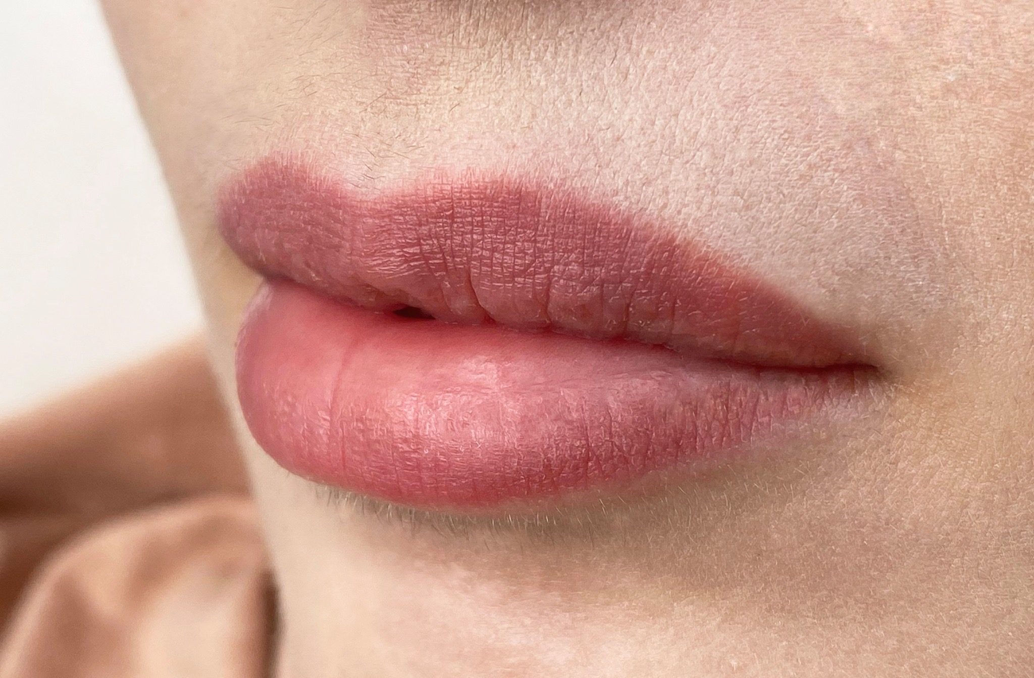 Nærbilde av lepper med Lip Blush